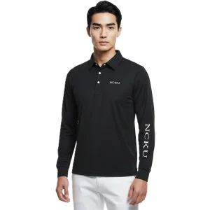 NCKU 黑色長袖 Polo 衫，左胸口電繡白色 NCKU 字樣，左袖電繡垂直 NCKU 標誌，布料是日本TORAY FIELDSESOR機能性布料。